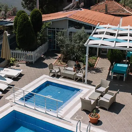 Melrose Viewpoint 3* פמוקלה