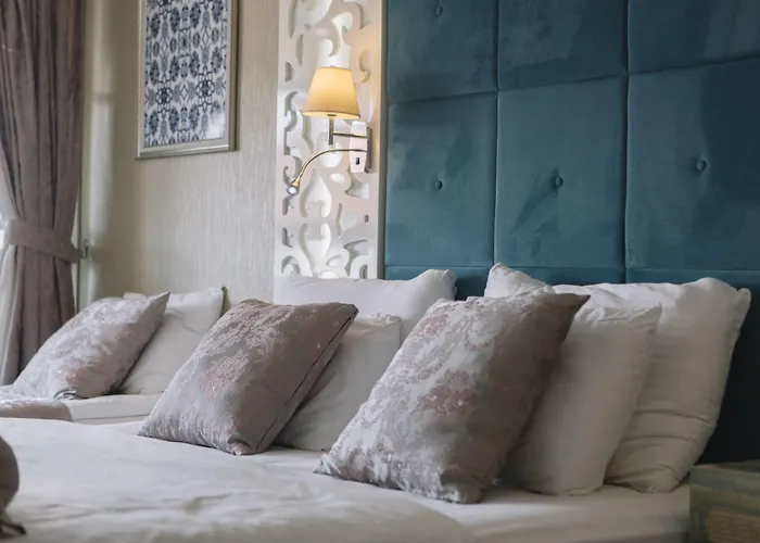 Melrose Viewpoint Hotel