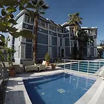 Ξενοδοχείο Melrose Viewpoint 3*